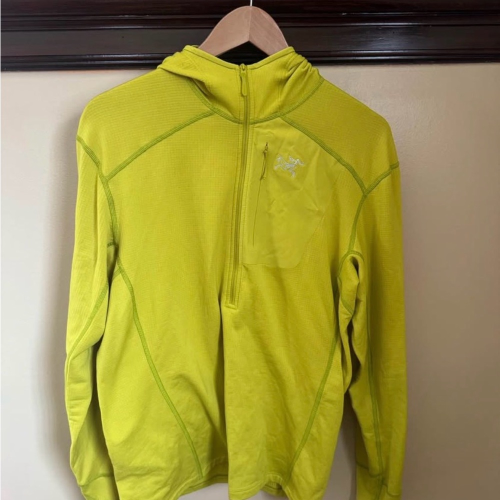 Arc'teryx Men’s Delta Half-Zip Hooded Pullover